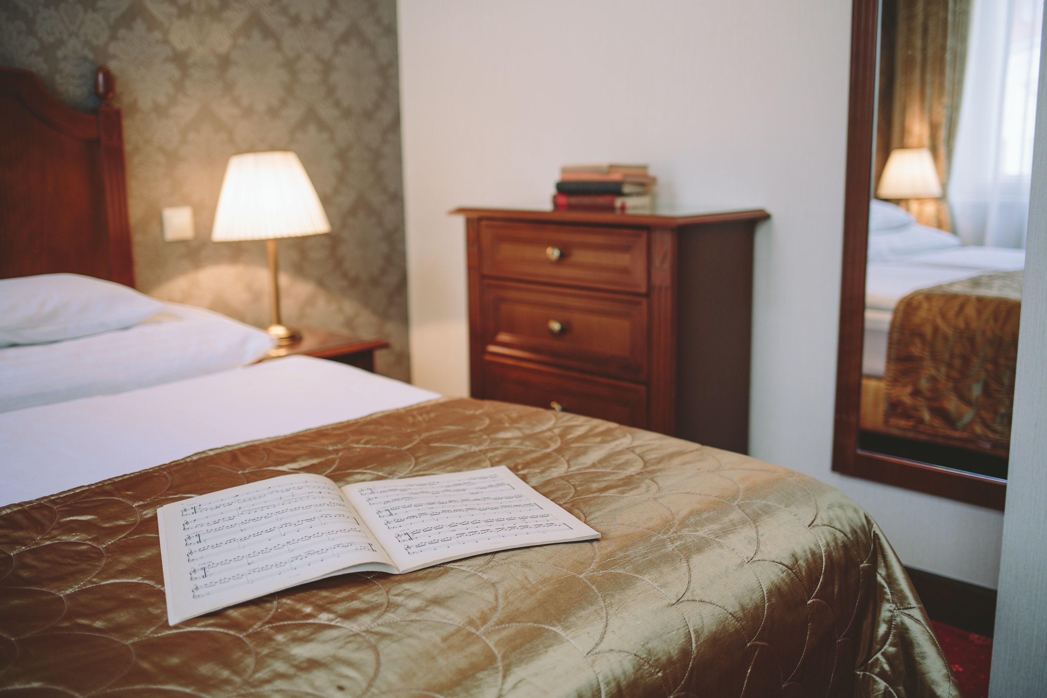 double room | in-room safe, desk, soundproofing, free cots/infant beds