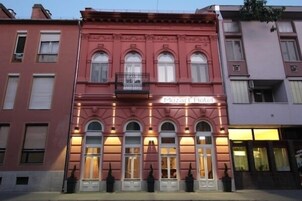 Fachada de la propiedad