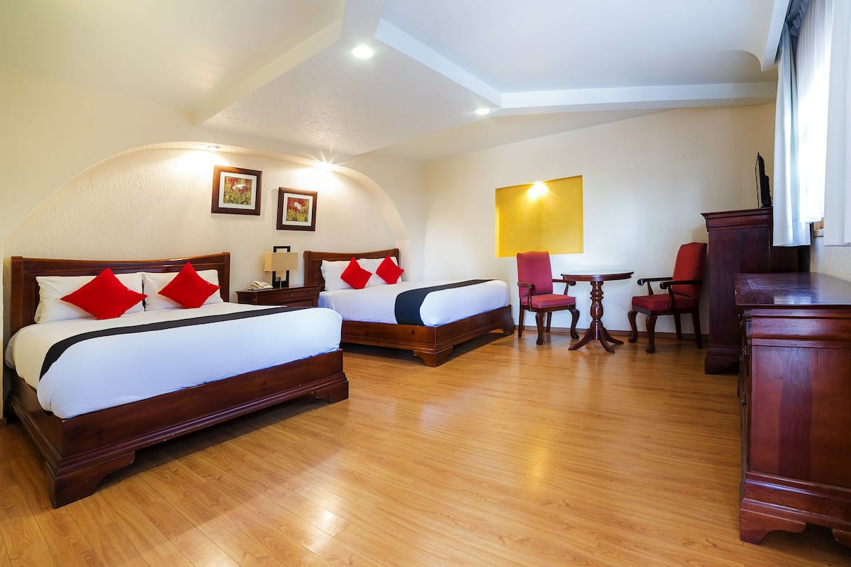 Desk, iron/ironing board, free WiFi, bed sheets