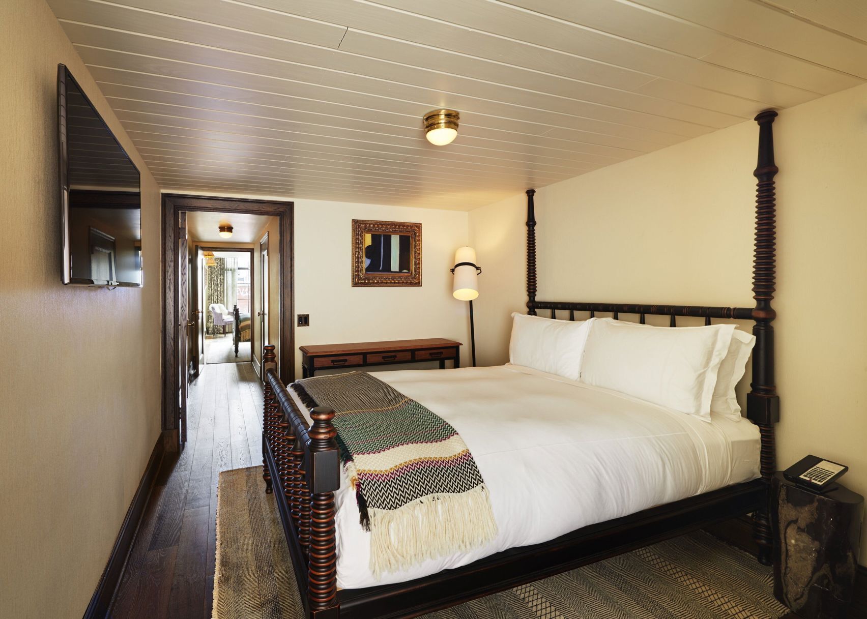 Premium bedding, minibar, in-room safe, soundproofing