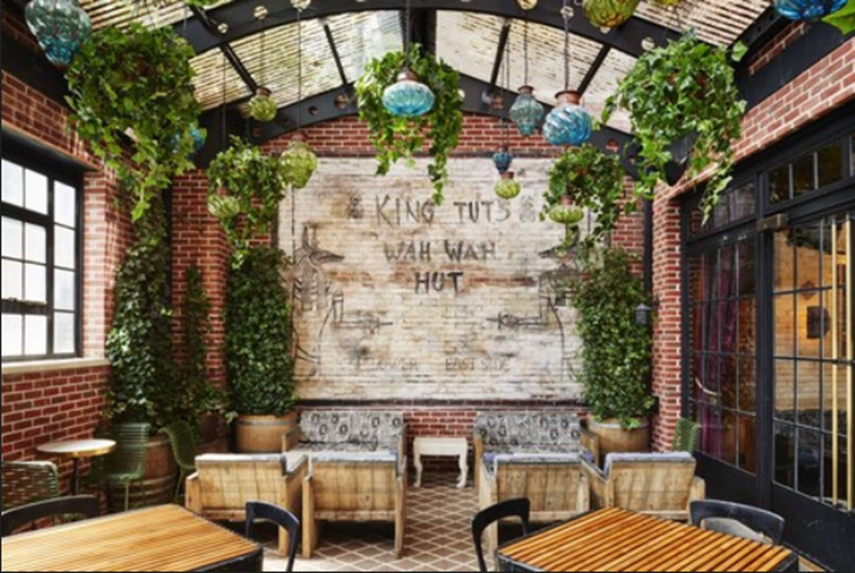 breakfast, lunch, dinner served; french cuisine