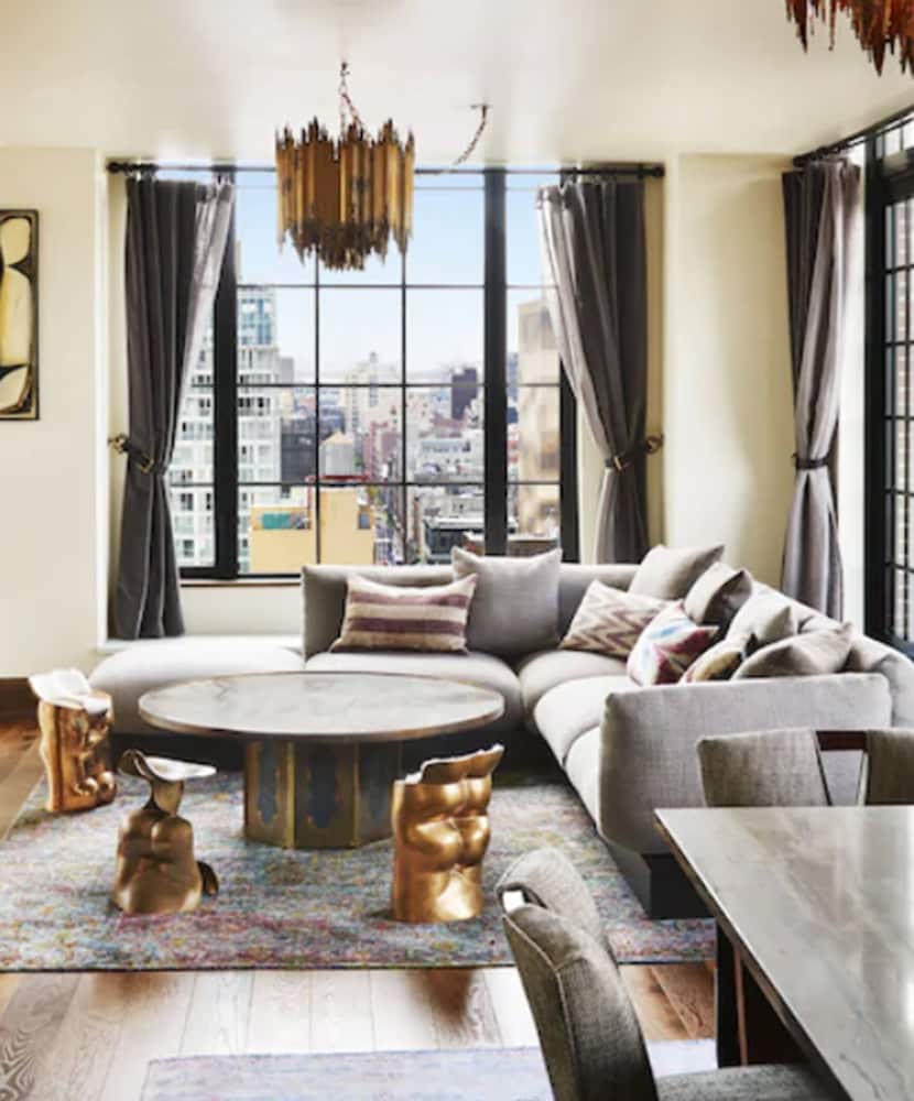 The Ludlow Hotel by null