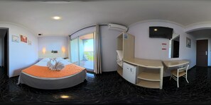 Minibar, desk, blackout curtains, free cots/infant beds - Hotel Três Fronteiras (Foz do Iguaçu)