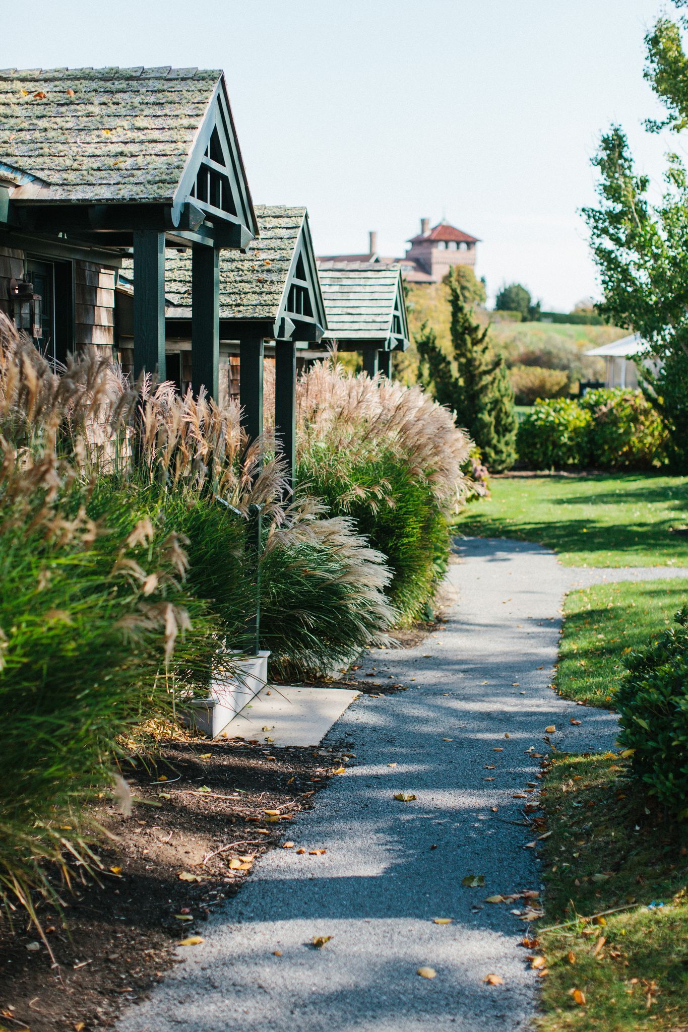 harbor house | hypo-allergenic bedding, down duvets, in-room safe