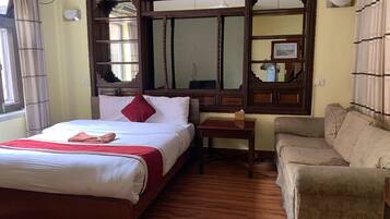 Deluxe Double Room, 1 King Bed | In-room safe, desk, laptop workspace, free WiFi