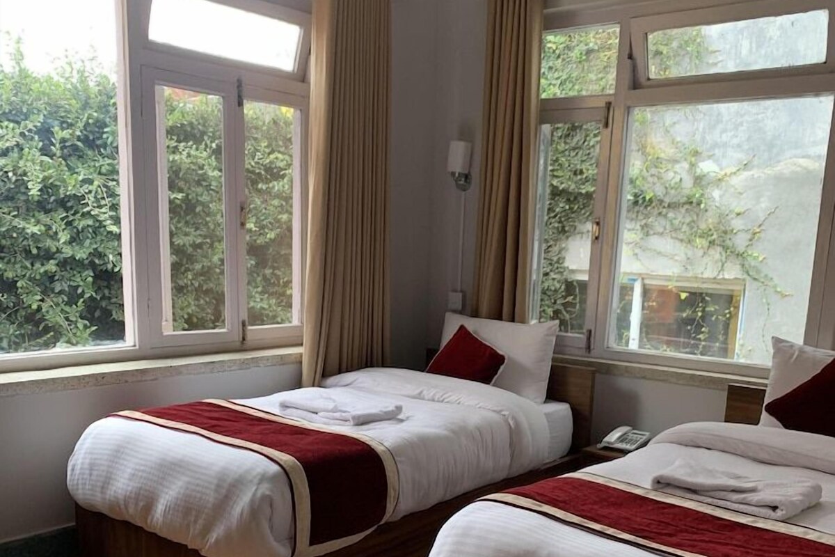 In-room safe, desk, laptop workspace, WiFi (free)