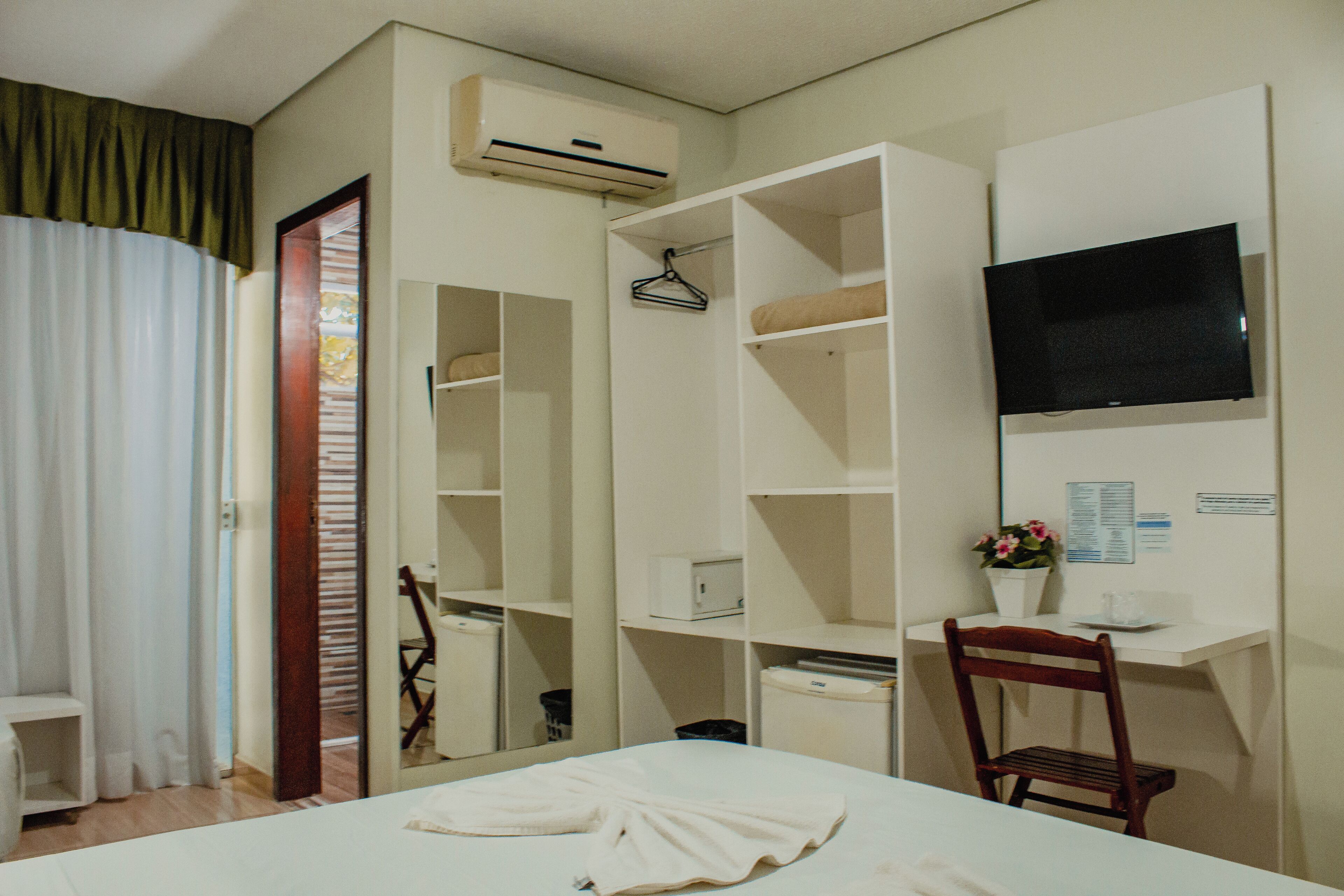 Foto - Hotel e Pousada Caroline