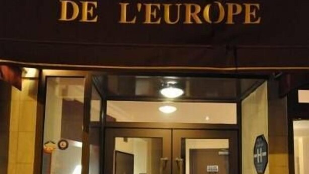 Property entrance - Hotel de l'Europe (Paris)