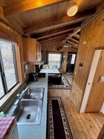 Standard Cabin, 1 Bedroom | Private kitchen