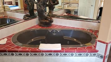 Premium-Suite, 1 Schlafzimmer, Whirlpool | Eigener Whirlpool