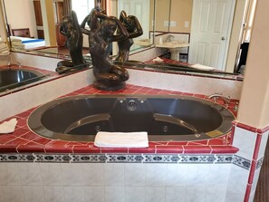 Premium Suite, 1 Bedroom, Hot Tub | Private spa tub