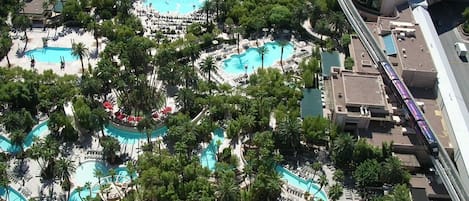 3 outdoor pools, pool umbrellas, sun loungers