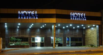 Hotel Três Bandeiras