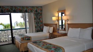 Premium bedding, in-room safe, WiFi (free) - The Diplomat Family Motel (Myrtle Beach)