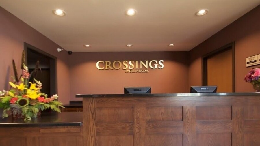 American Inn & Suites