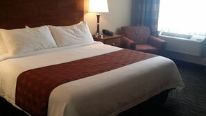 1 bedroom, in-room safe, individually decorated, individually furnished