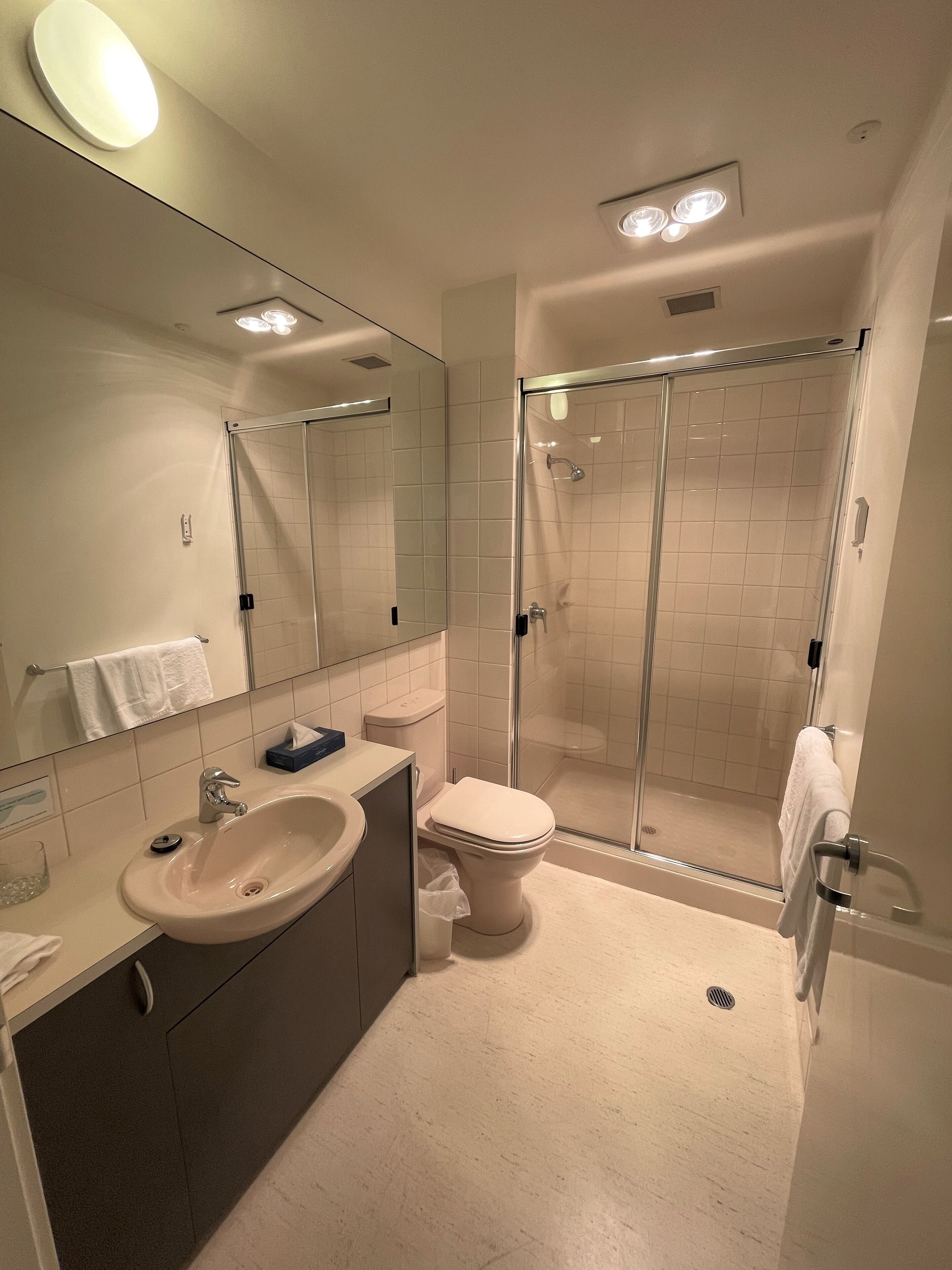 superior double or twin room | bathroom | shower, free toiletries, hair dryer, towels