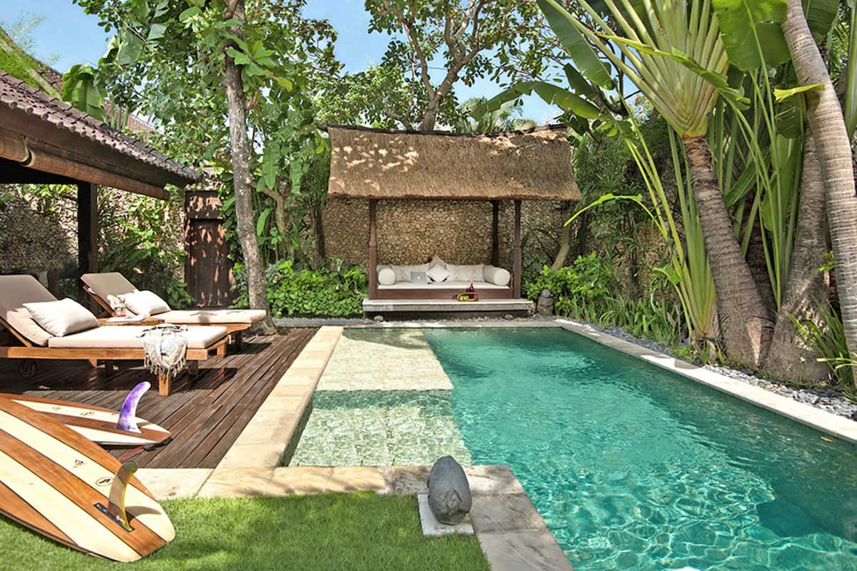 Private pool