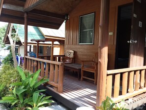 Porch - Save Bungalows (Koh Tao)