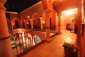 Interior entrance - La Casona Oaxaca (Oaxaca)