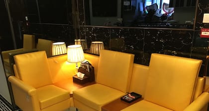 Seasons Hotel - Tsim sha tsui