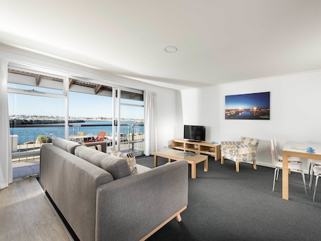 1 Bedroom - Harbour Sunrise | Living area | Smart TV