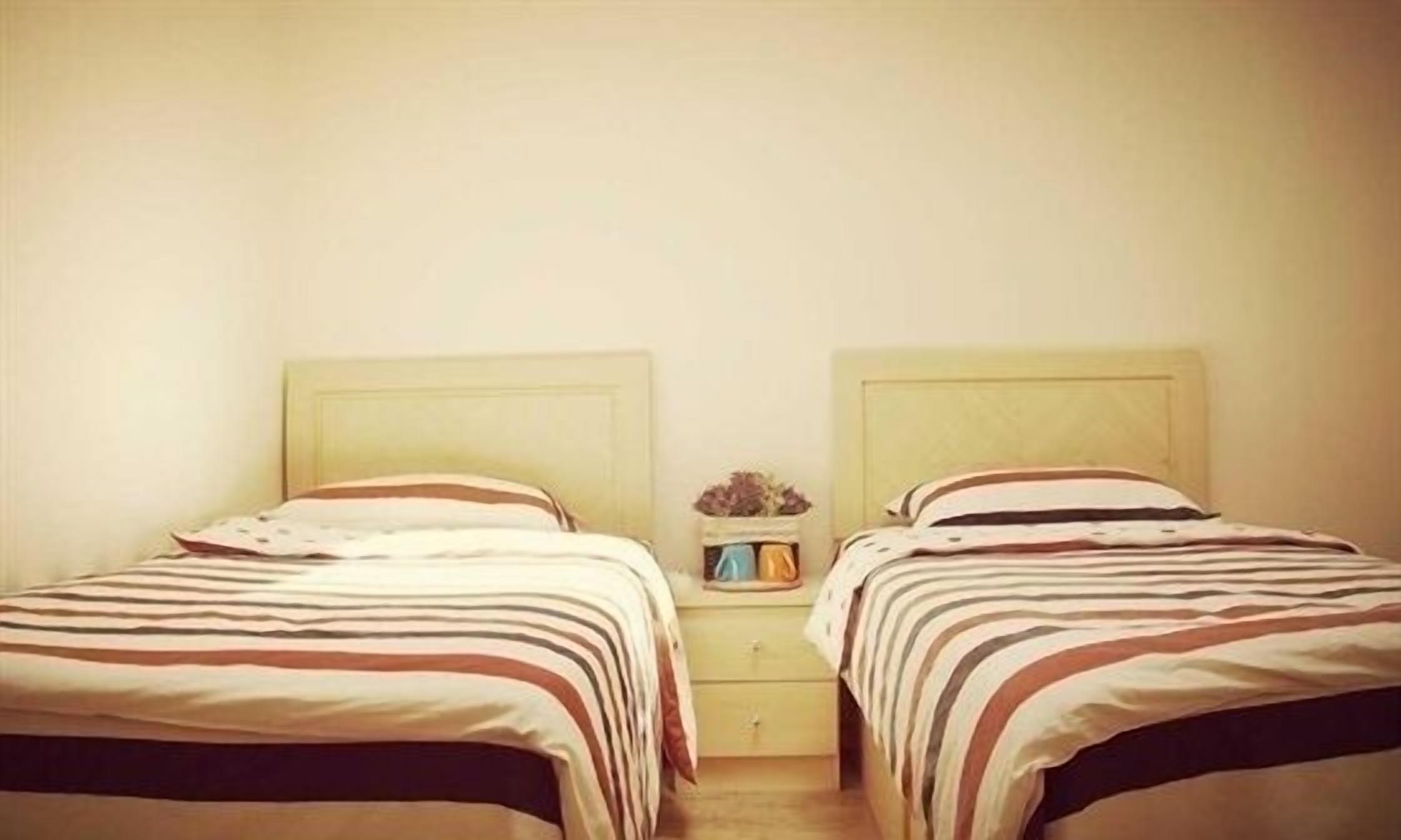 مكتب وواي فاي مجانًا