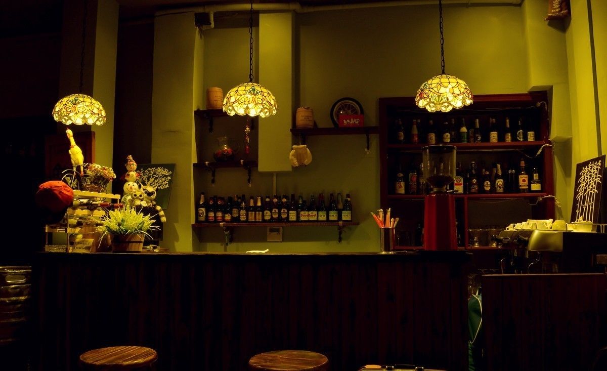 بار (في المنشاة)