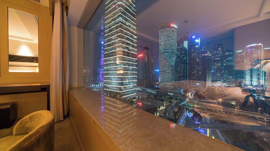 IFC Residence