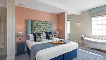 Desk, iron/ironing board, free cots/infant beds, free WiFi