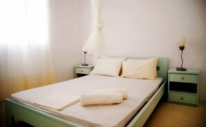 Appartamento Superior, 2 camere da letto, vista mare | Biancheria da letto di alta qualità, una cassaforte in camera