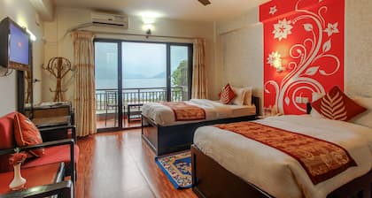 Hotel Peace Plaza