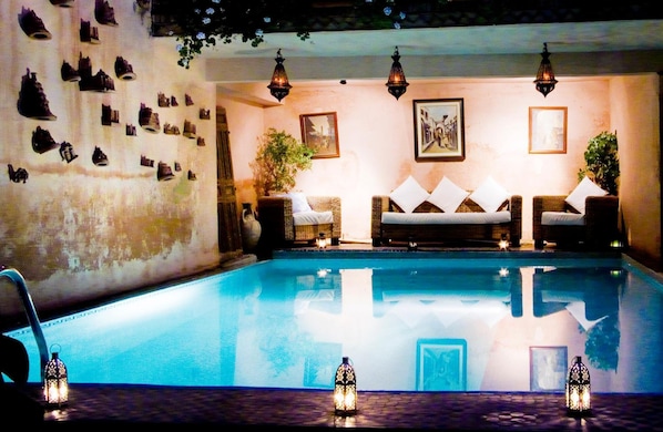 Piscina a l'aire lliure de temporada