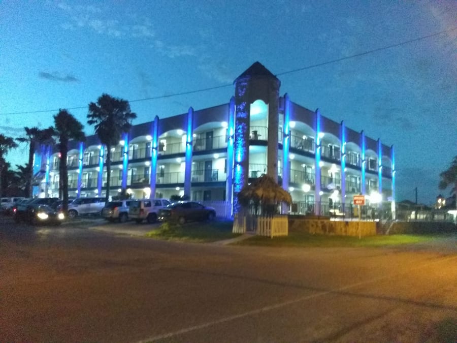 Fasade – kveld/natt