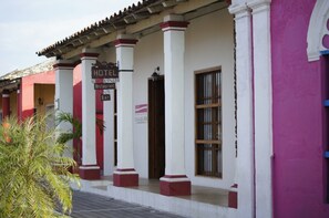 Majoituspaikan sisäänkäynti