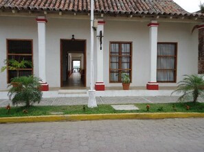 Fachada de la propiedad