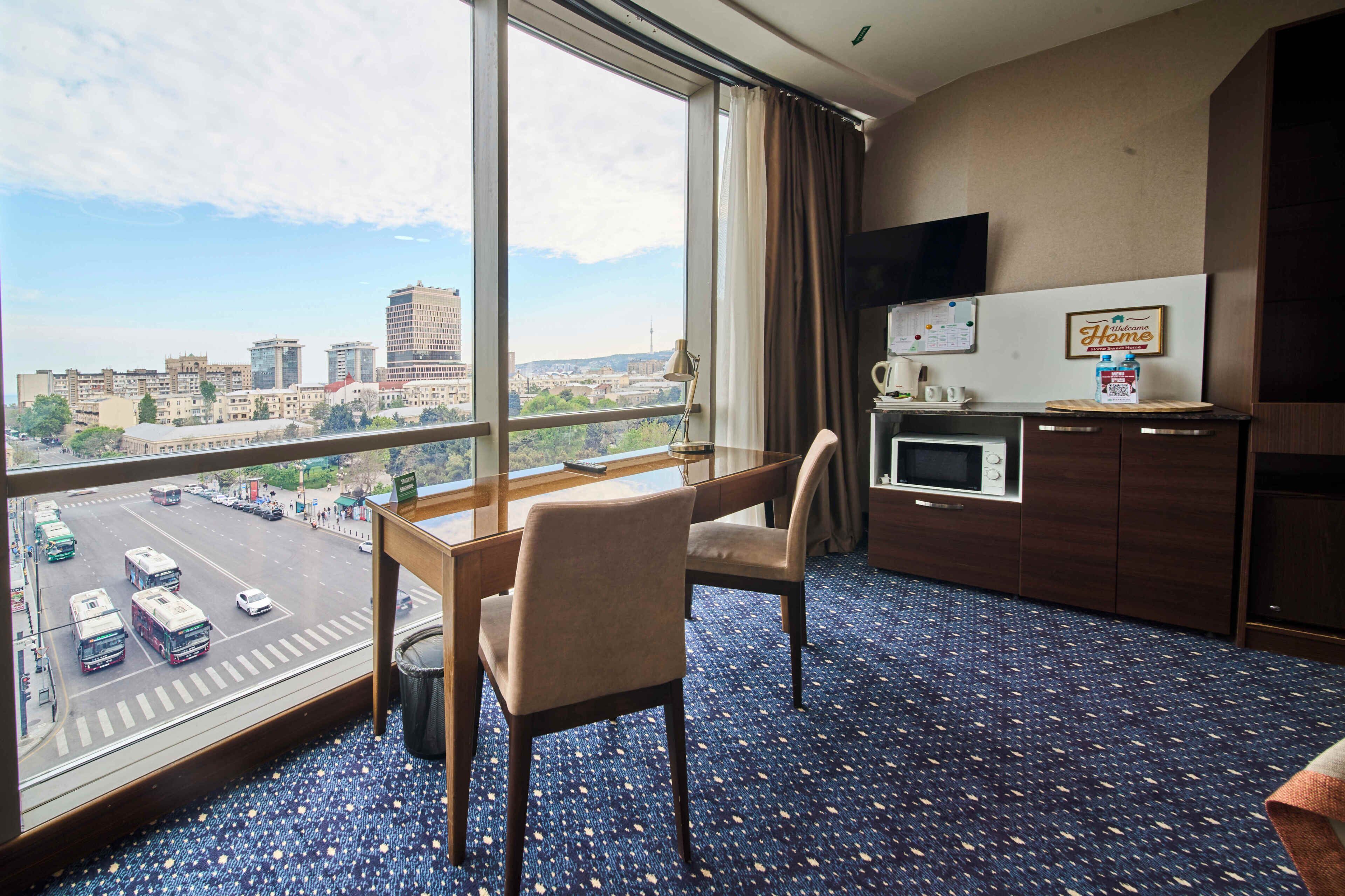 Photo - Parkside Hotel & Apartments