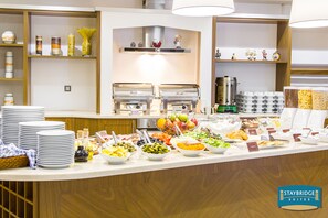 Daily buffet breakfast for a fee