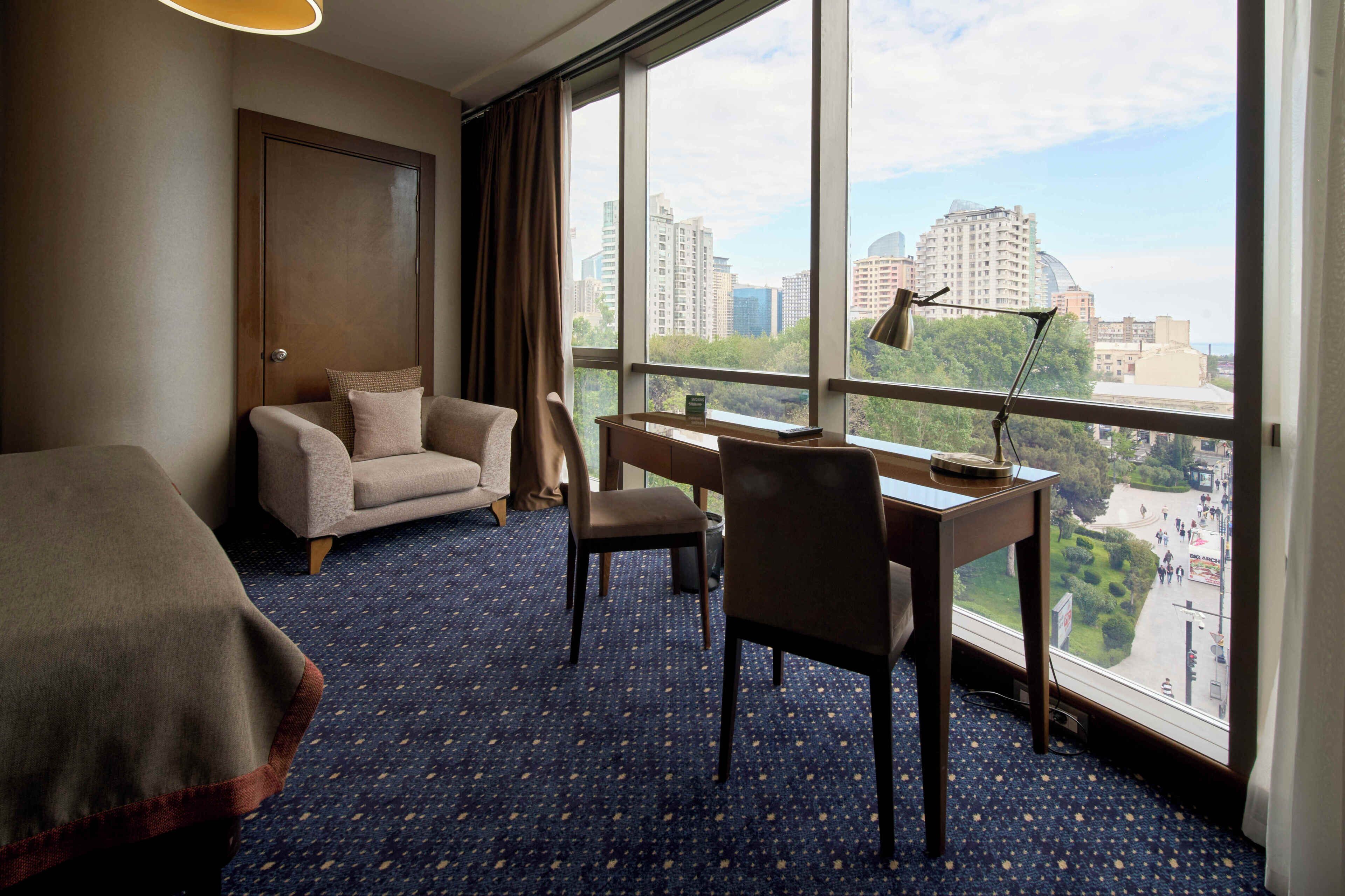 Photo - Parkside Hotel & Apartments