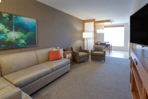 Suite, 1 King Bed