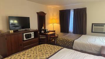 In-room safe, desk, iron/ironing board, free WiFi