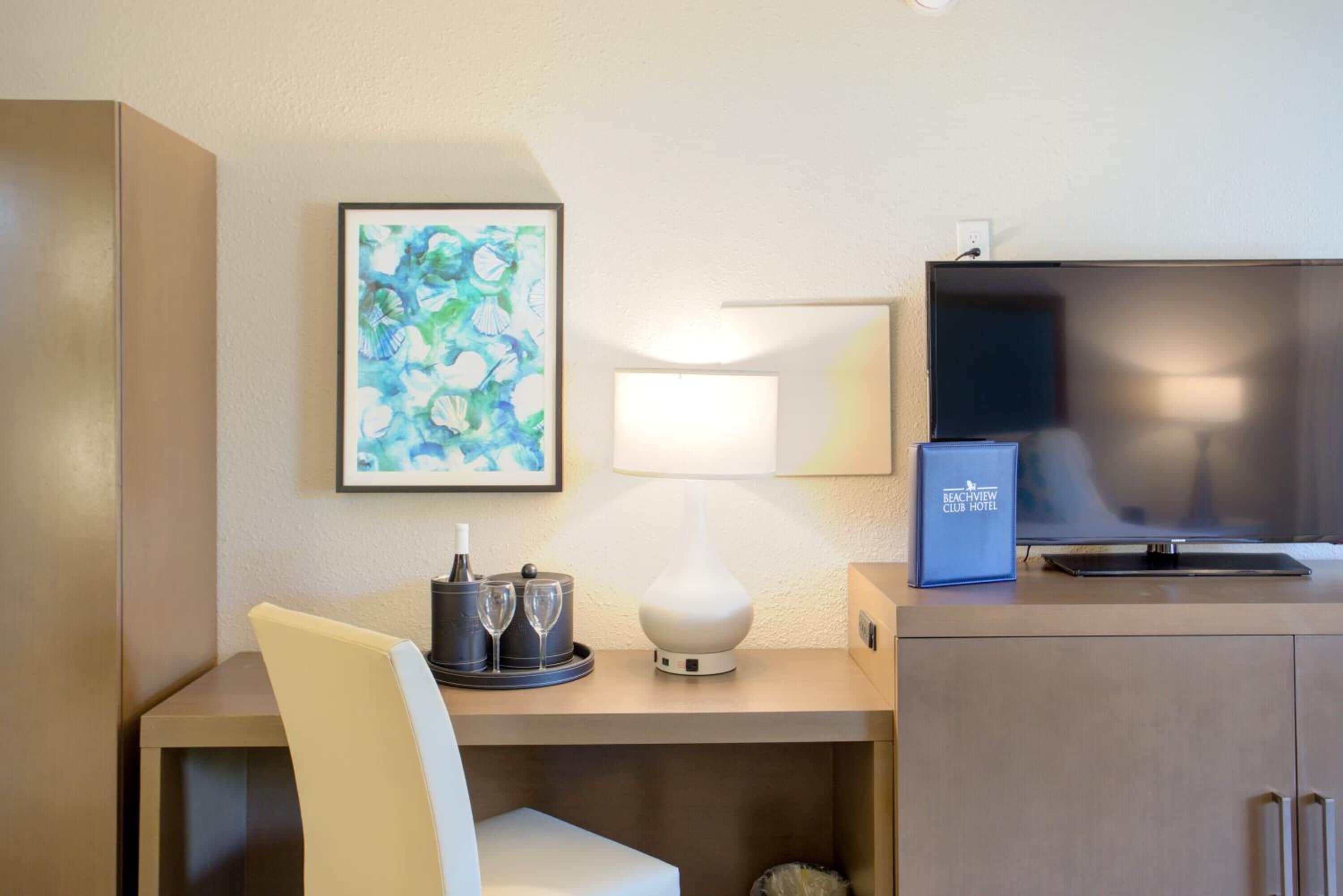 in-room safe, desk, soundproofing, bed sheets