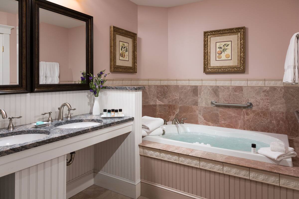 waterview grand suite - accessible | bathroom | separate bathtub and shower, jetted bath, hydromassage showerhead
