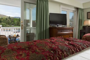 Grand Suite, Two Queen Beds | Egyptian cotton sheets, hypo-allergenic bedding, pillowtop beds, minibar - Grand Harbor Inn (Camden)
