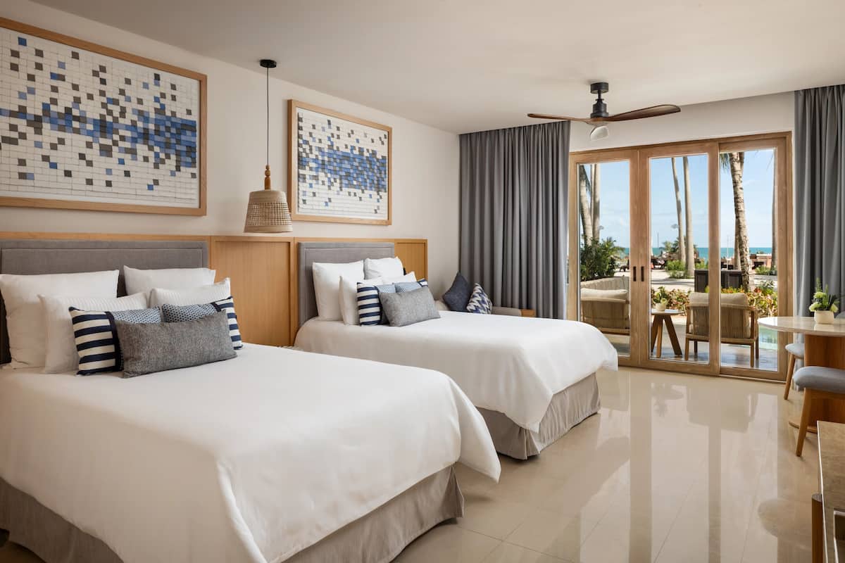 Preferred Club Junior Suite Ocean View Swim Out - Double | 1 bedroom, premium bedding, in-room safe, desk