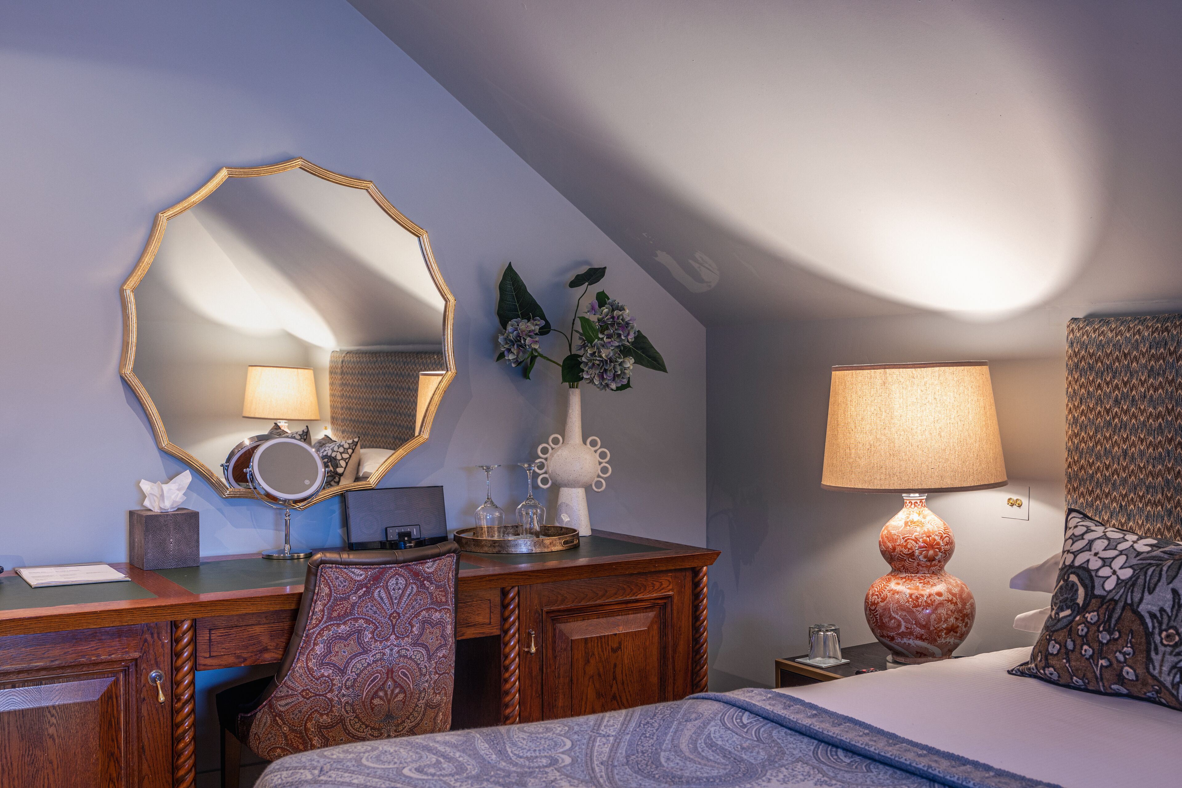 standard double room | minibar, in-room safe, desk, soundproofing