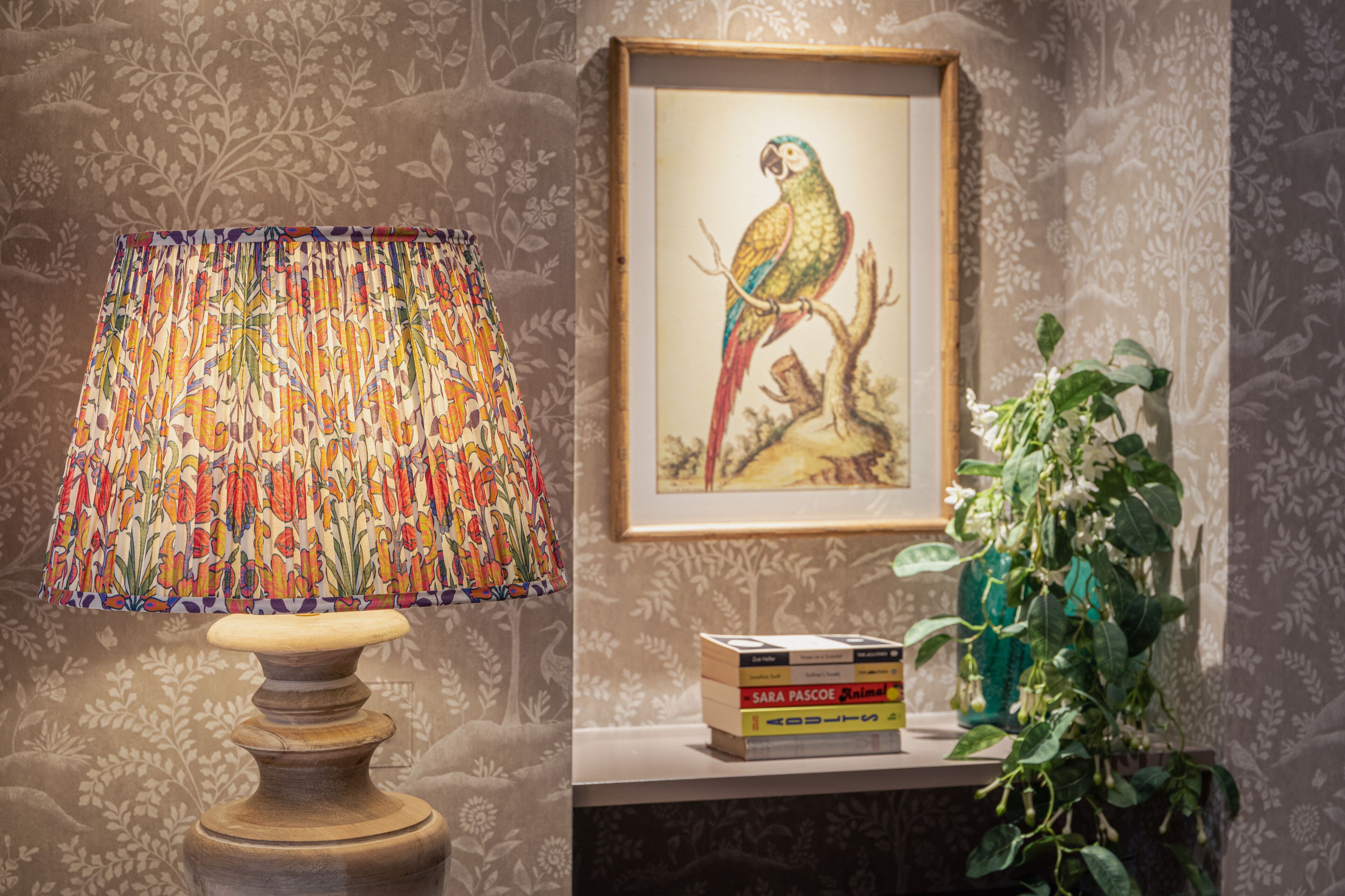 deluxe double room | minibar, in-room safe, desk, soundproofing