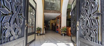 Hotel Mansión del Cantador