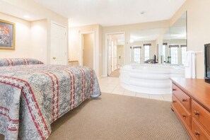 Deluxe-Penthouse | Bügeleisen/Bügelbrett, Wecker, Bettwäsche