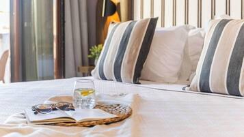 In-room safe, desk, blackout curtains, free WiFi